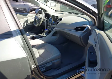 2016 Chevrolet Volt Lt z USA, uszkodzony, nr VIN 1G1RC6S53GU129940